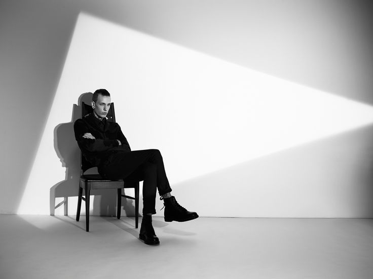 fashion-photo-editing-tip-add-shadow